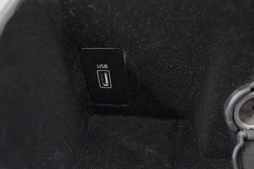 Image Kia K90017